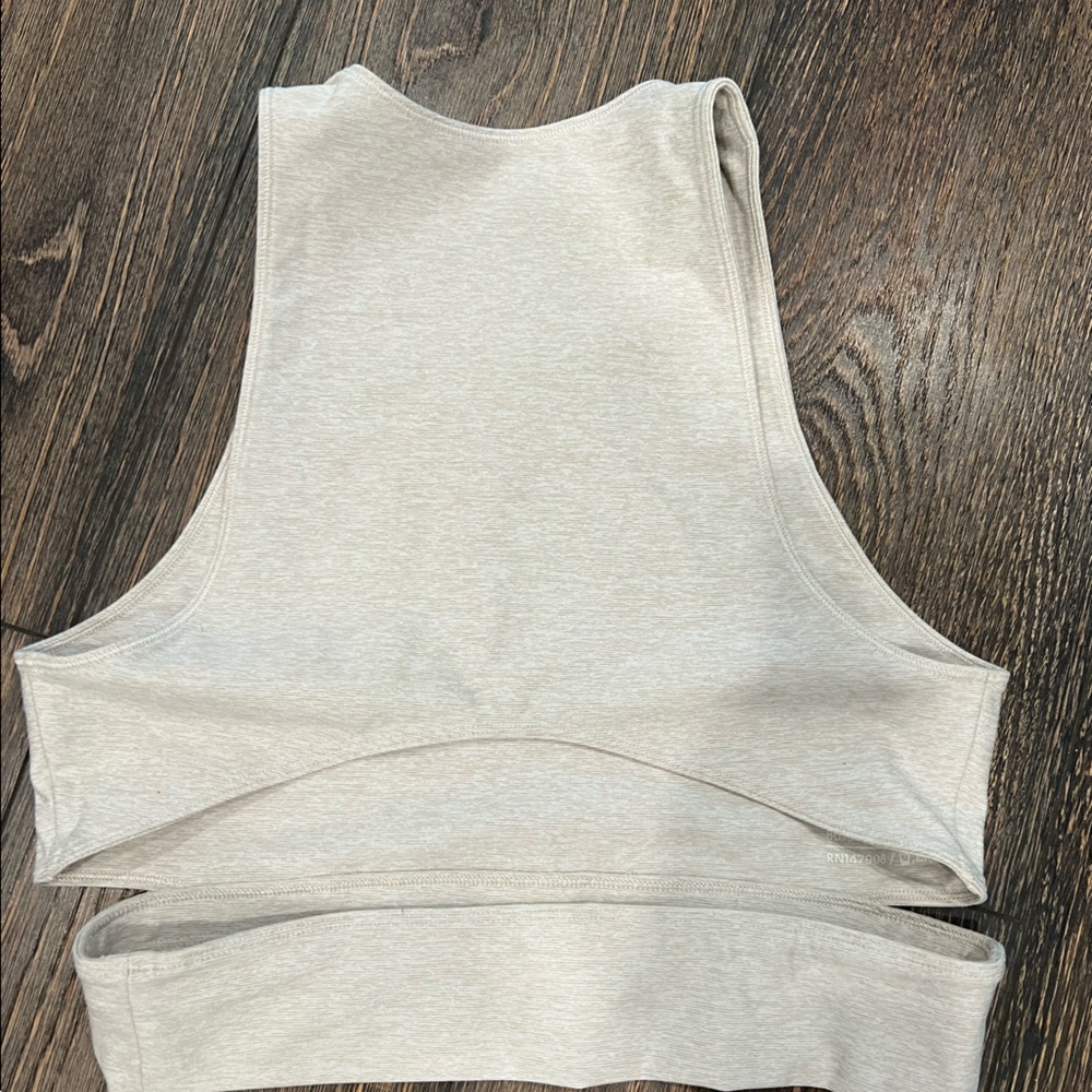 OV oatmeal cutout crop workout top